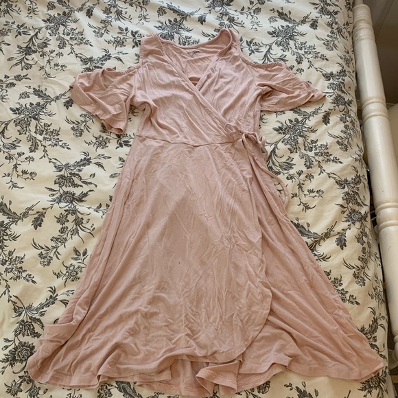 Light pink wrap dress - Picture 1 of 2